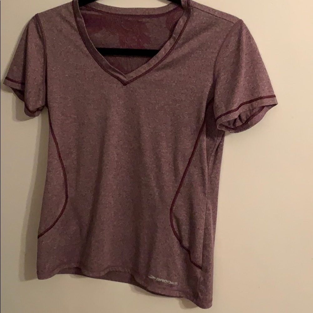 Brooks athletic top XS